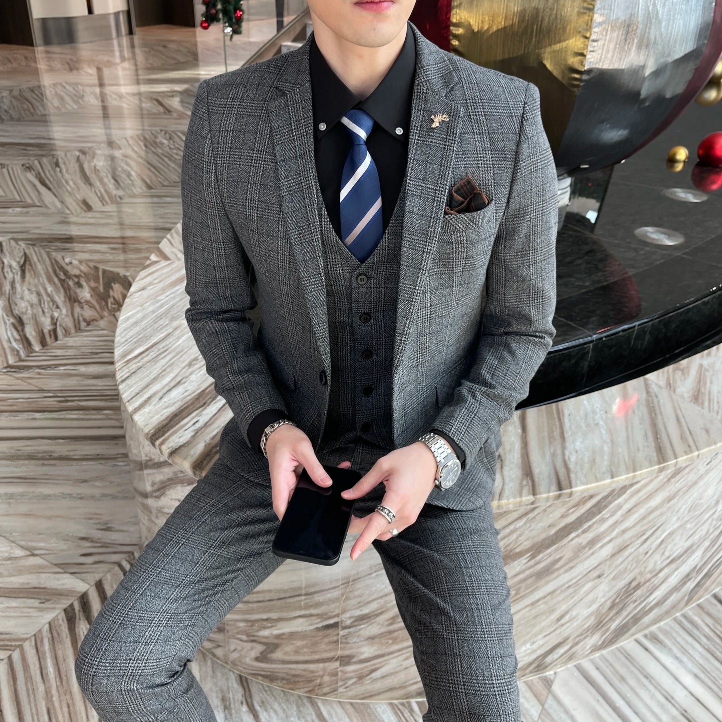 Completo Plaid Modificato in Stile Britanno-Coreano: Eleganza e Raffinatezza per l'Uomo Moderno"